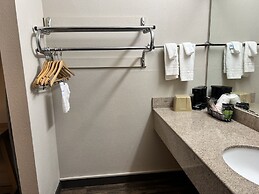 Days Inn by Wyndham College Park Airport Best Road