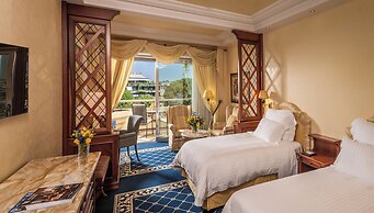 Rome Cavalieri, A Waldorf Astoria Hotel