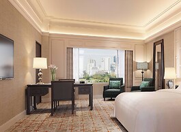 Anantara Siam Bangkok Hotel
