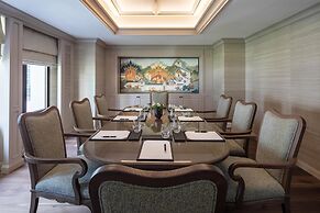 Anantara Siam Bangkok Hotel