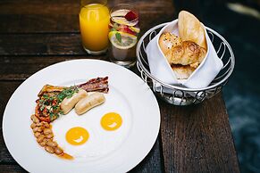 Anantara Siam Bangkok Hotel