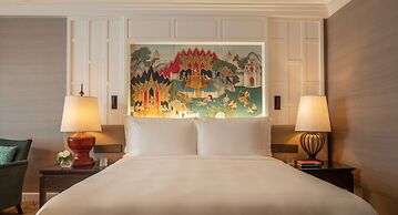 Anantara Siam Bangkok Hotel