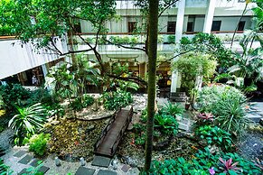 Anantara Siam Bangkok Hotel