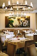 Anantara Siam Bangkok Hotel