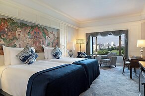 Anantara Siam Bangkok Hotel