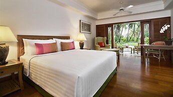 Anantara Siam Bangkok Hotel