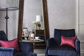 Anantara Siam Bangkok Hotel