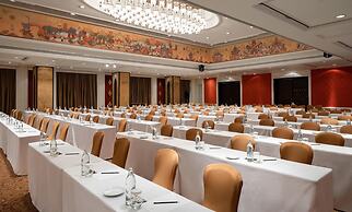 Anantara Siam Bangkok Hotel