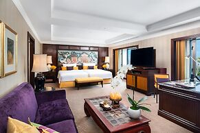 Anantara Siam Bangkok Hotel