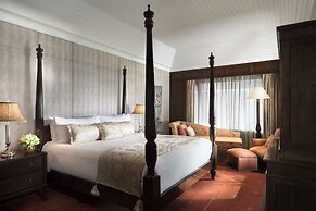 Anantara Siam Bangkok Hotel