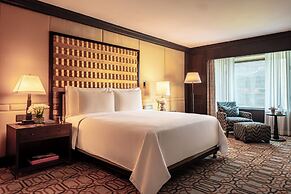 Anantara Siam Bangkok Hotel