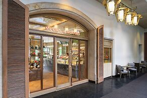 Anantara Siam Bangkok Hotel