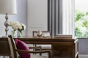 Anantara Siam Bangkok Hotel