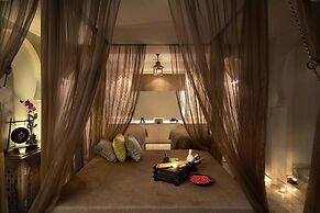 Anantara Siam Bangkok Hotel
