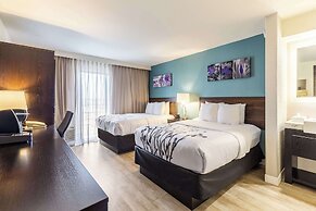 Sleep Inn On The Beach