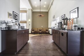 Sleep Inn On The Beach