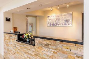 Sleep Inn On The Beach