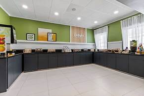 Spark by Hilton Bensalem Philadelphia