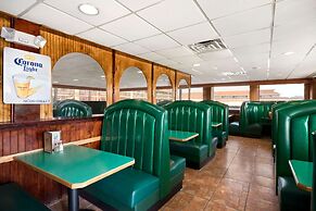 Days Inn by Wyndham Jacksonville NC