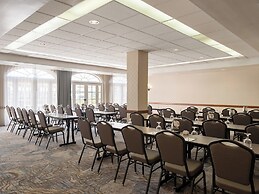 Crowne Plaza Phoenix - Chandler Golf Resort by IHG