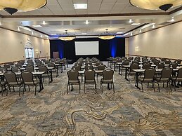 Crowne Plaza Phoenix - Chandler Golf Resort by IHG