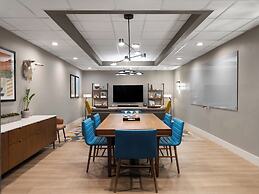 Crowne Plaza Phoenix - Chandler Golf Resort by IHG