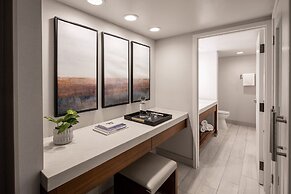 Crowne Plaza Phoenix - Chandler Golf Resort by IHG