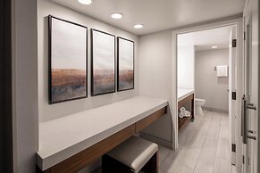 Crowne Plaza Phoenix - Chandler Golf Resort by IHG