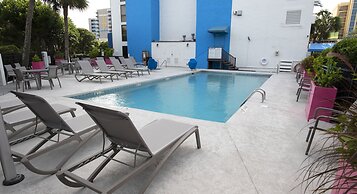 Aqua Beach Inn