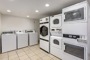 Best Western Plus A Wayfarer's Inn And Suites