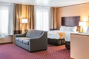 Quality Inn & Suites Houghton Downtown