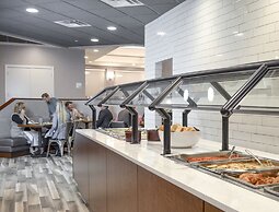 Holiday Inn Fargo by IHG