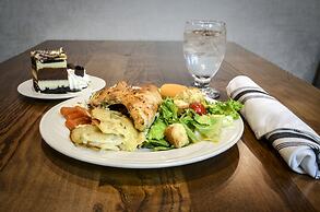 Holiday Inn Fargo by IHG