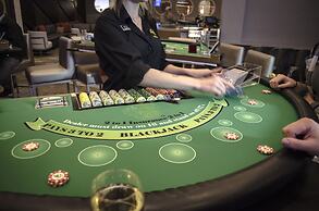 Holiday Inn Fargo by IHG