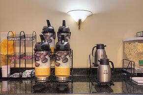 Quality Inn & Suites St Augustine Beach Area