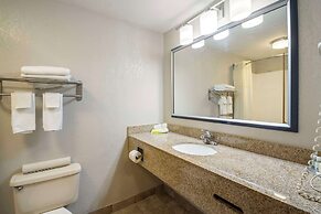 Quality Suites Hickory South