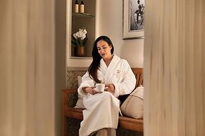 Prince de Galles, a Luxury Collection Hotel, Paris