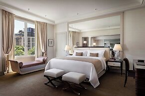 Prince de Galles, a Luxury Collection Hotel, Paris