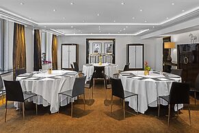 Prince de Galles, a Luxury Collection Hotel, Paris