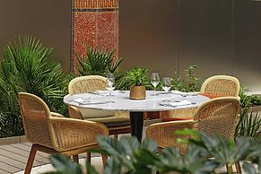 Prince de Galles, a Luxury Collection Hotel, Paris