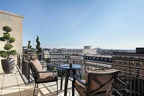 Prince de Galles, a Luxury Collection Hotel, Paris