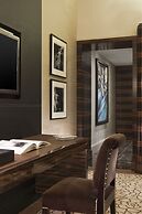 Prince de Galles, a Luxury Collection Hotel, Paris