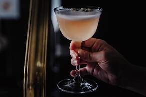 Prince de Galles, a Luxury Collection Hotel, Paris