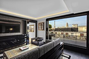 Prince de Galles, a Luxury Collection Hotel, Paris