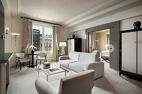 Prince de Galles, a Luxury Collection Hotel, Paris