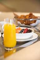 Prince de Galles, a Luxury Collection Hotel, Paris