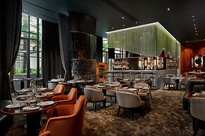 Prince de Galles, a Luxury Collection Hotel, Paris