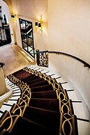 Prince de Galles, a Luxury Collection Hotel, Paris
