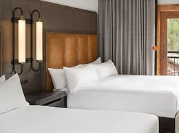 The Hythe, a Luxury Collection Resort, Vail