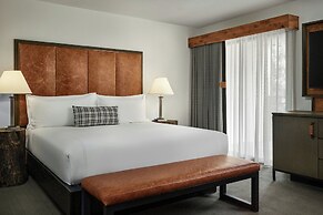 The Hythe, a Luxury Collection Resort, Vail